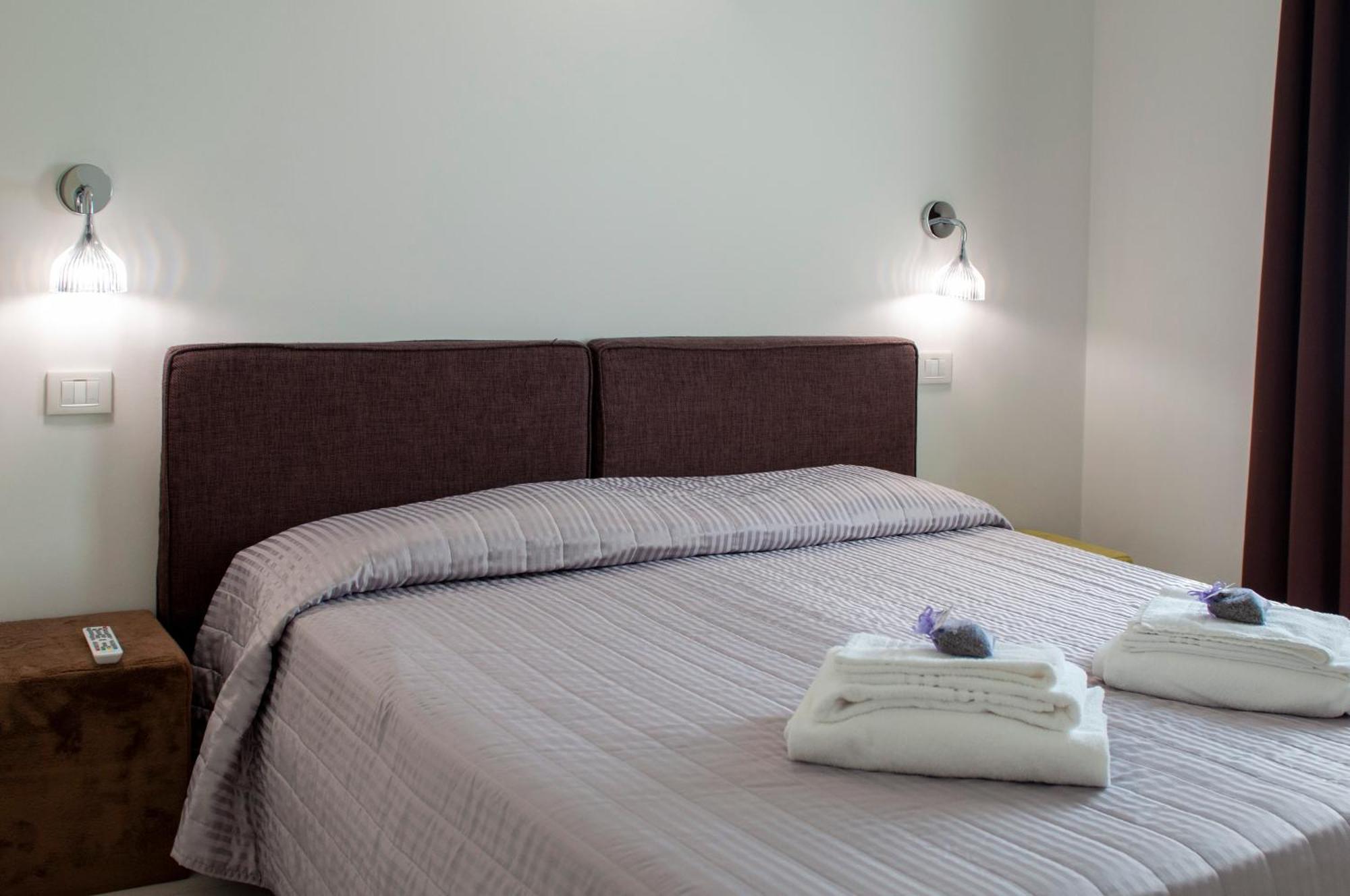 La Fattoria Apartments Lazise Buitenkant foto